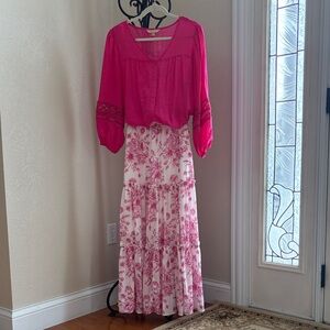 Pink Blouse with Lace Sleeves AND Full Pink & White Toile Skirt Women’s Large